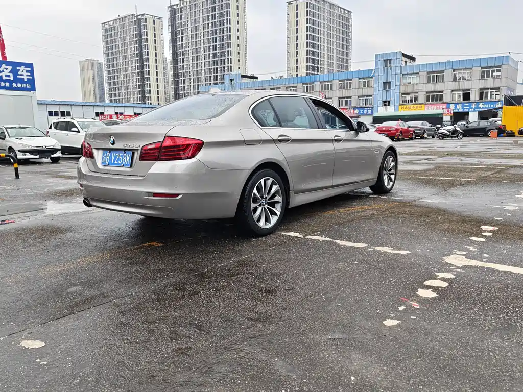 BMW 5 Series 2014 — фото 7