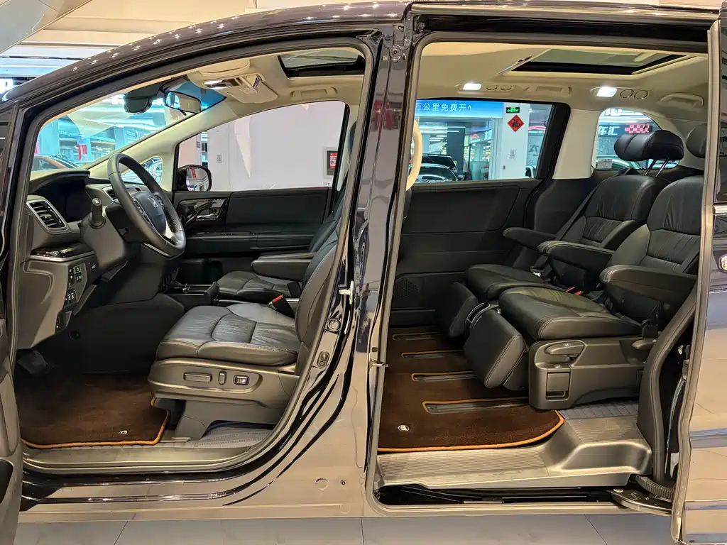 Honda Odyssey 2021 — фото 12