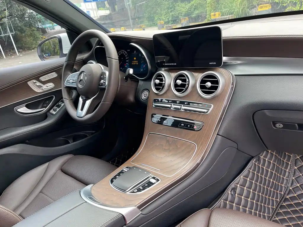 Mercedes-Benz GLC 2023 — фото 13