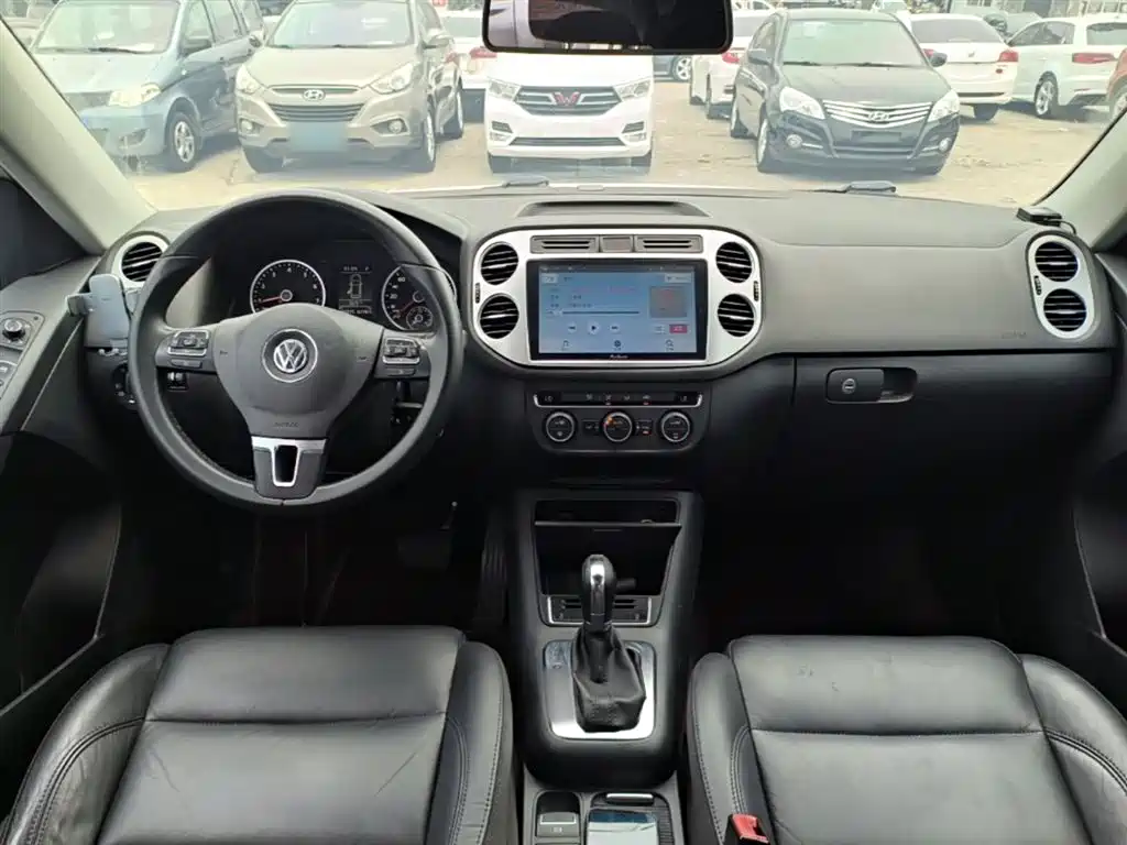 Volkswagen Tiguan 2014 — фото 10