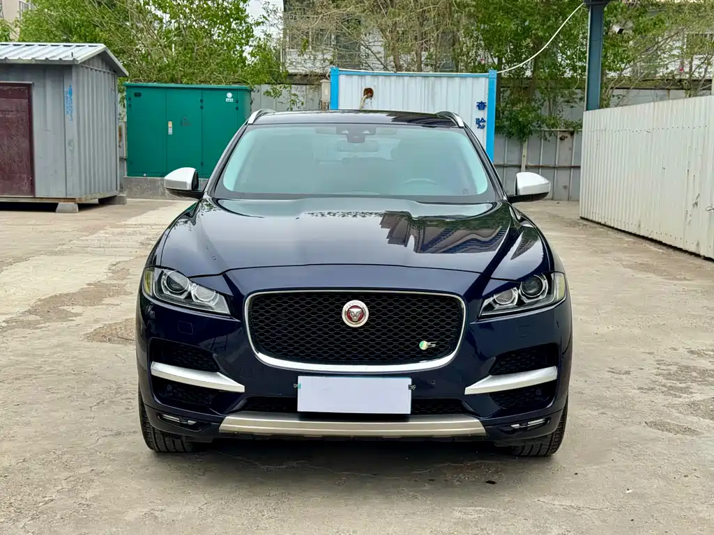 Jaguar F-PACE 2017 — фото 2