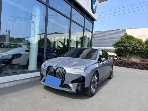 BMW iX 2022