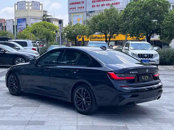 BMW 3 Series 2021