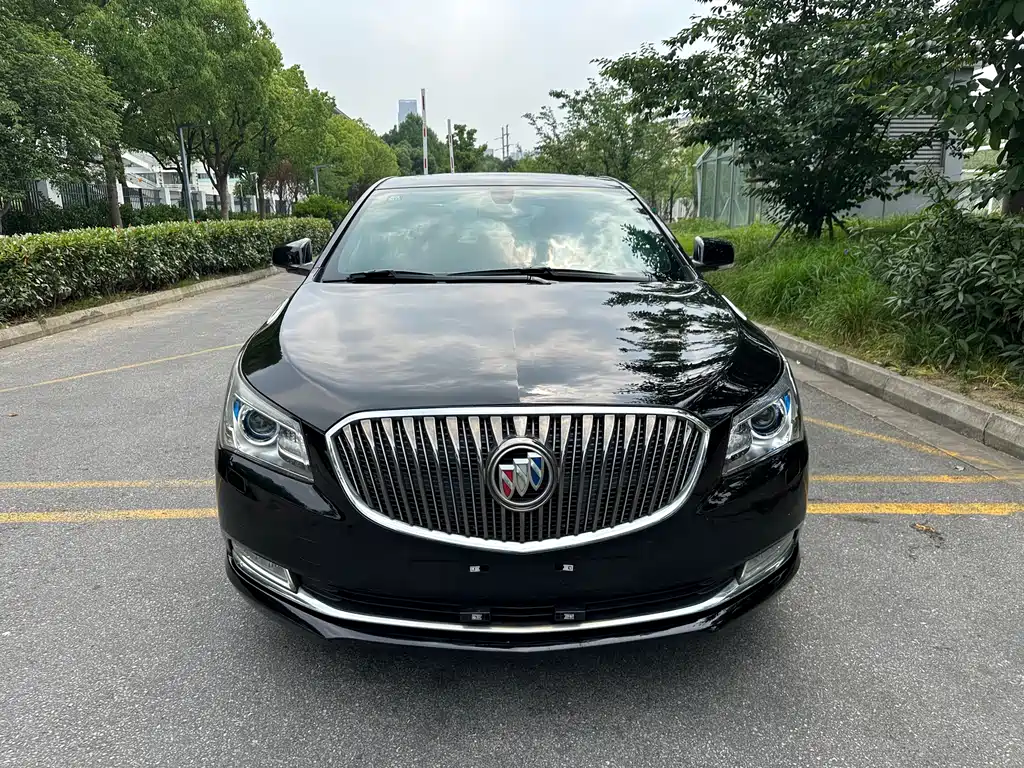 Buick LaCrosse 2014 — фото 2