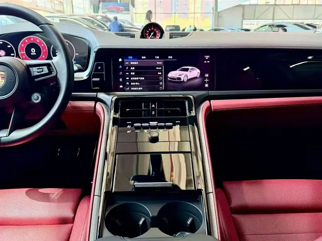 Porsche Panamera 2024