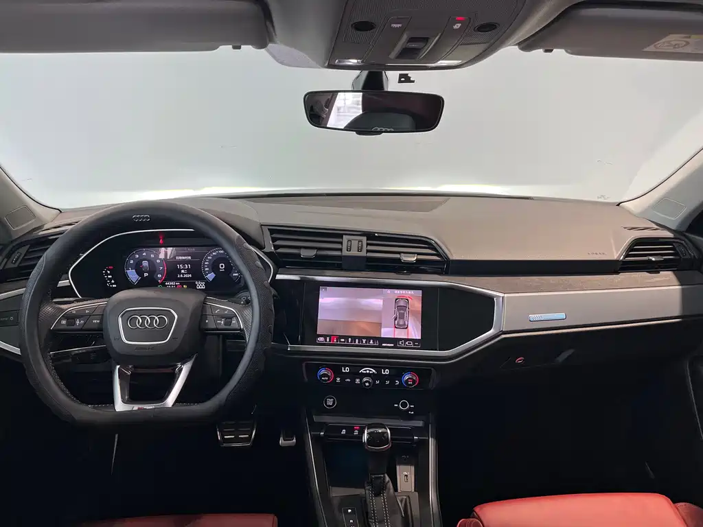 Audi Q3 Sportback 2021 — фото 13
