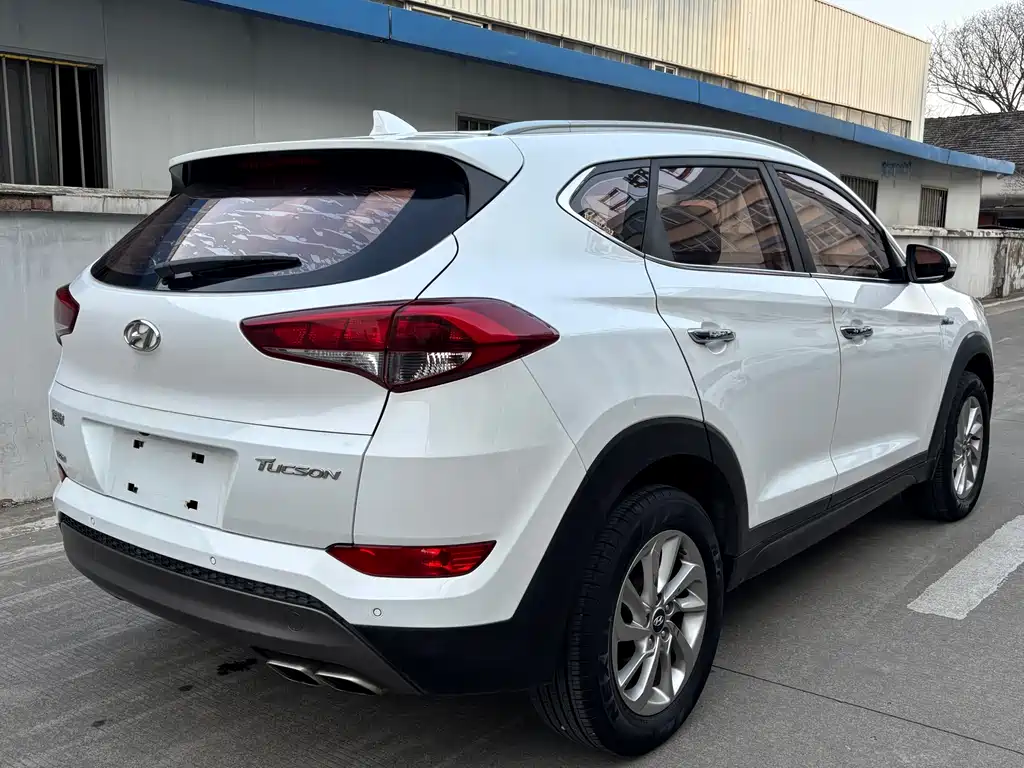Hyundai Tucson 2016 — фото 5