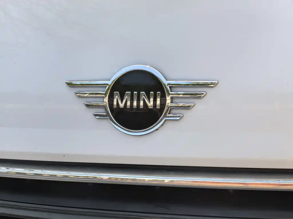 MINI Countryman 2019 — фото 13