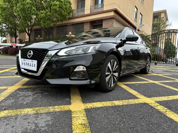 Nissan Teana 2021