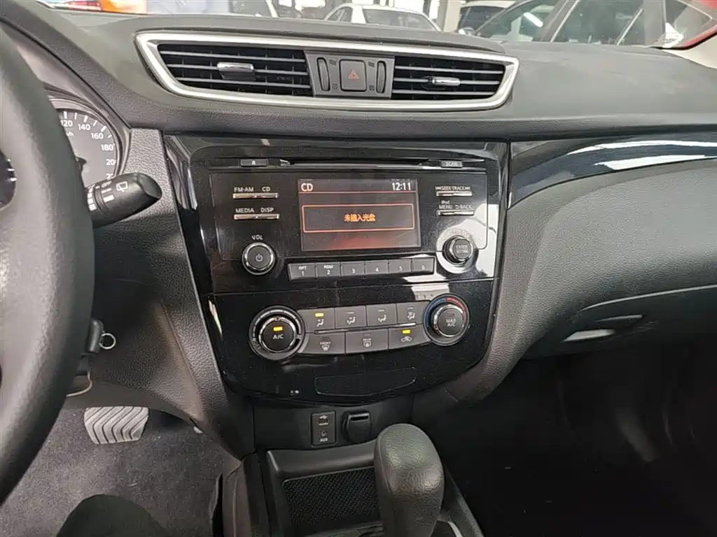 Nissan Qashqai 2016 — фото 13