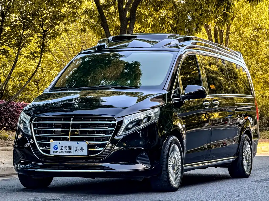 Mercedes-Benz Vito 2023 — фото 1