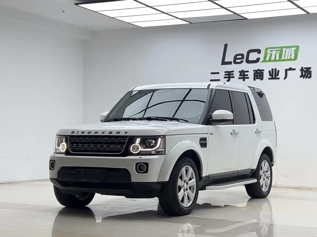 Land Rover Discovery 2015 — фото 1