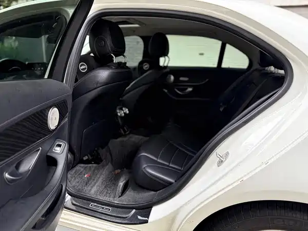 Mercedes-Benz C-Class 2016