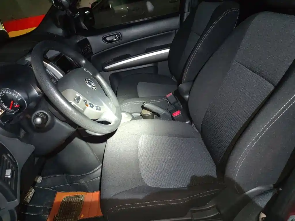 Dongfeng Fengdu MX6 2015 — фото 12