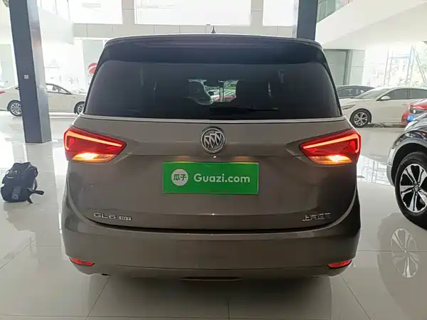 Buick GL6 2021