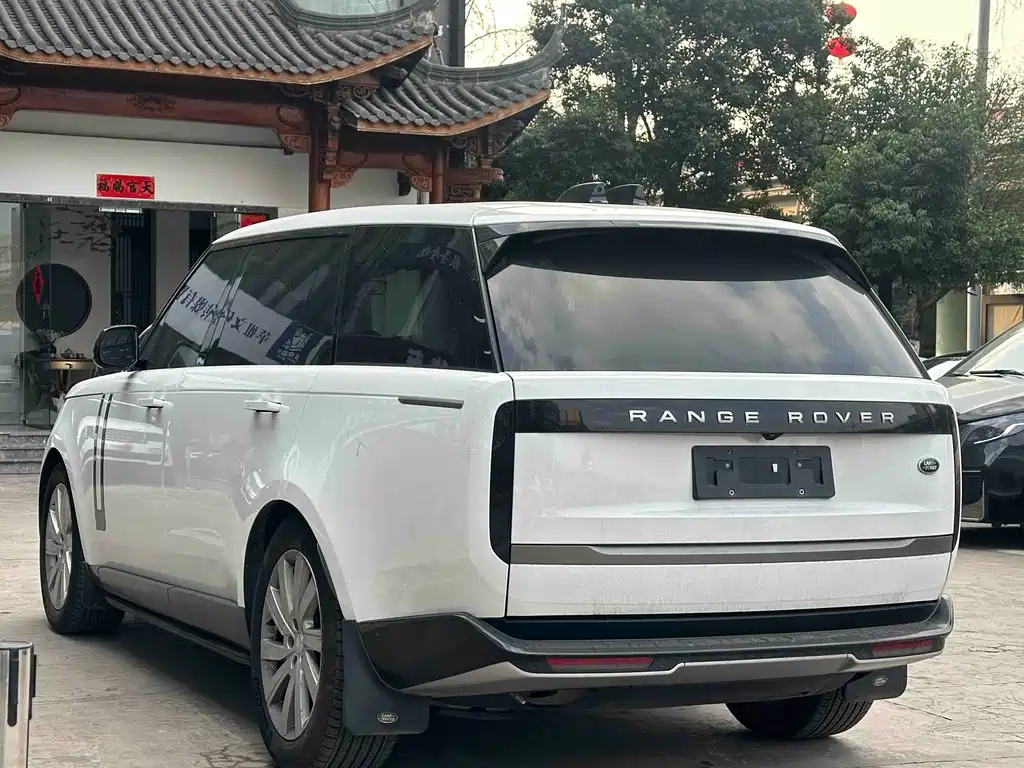 Land Rover Range Rover 2024 — фото 15