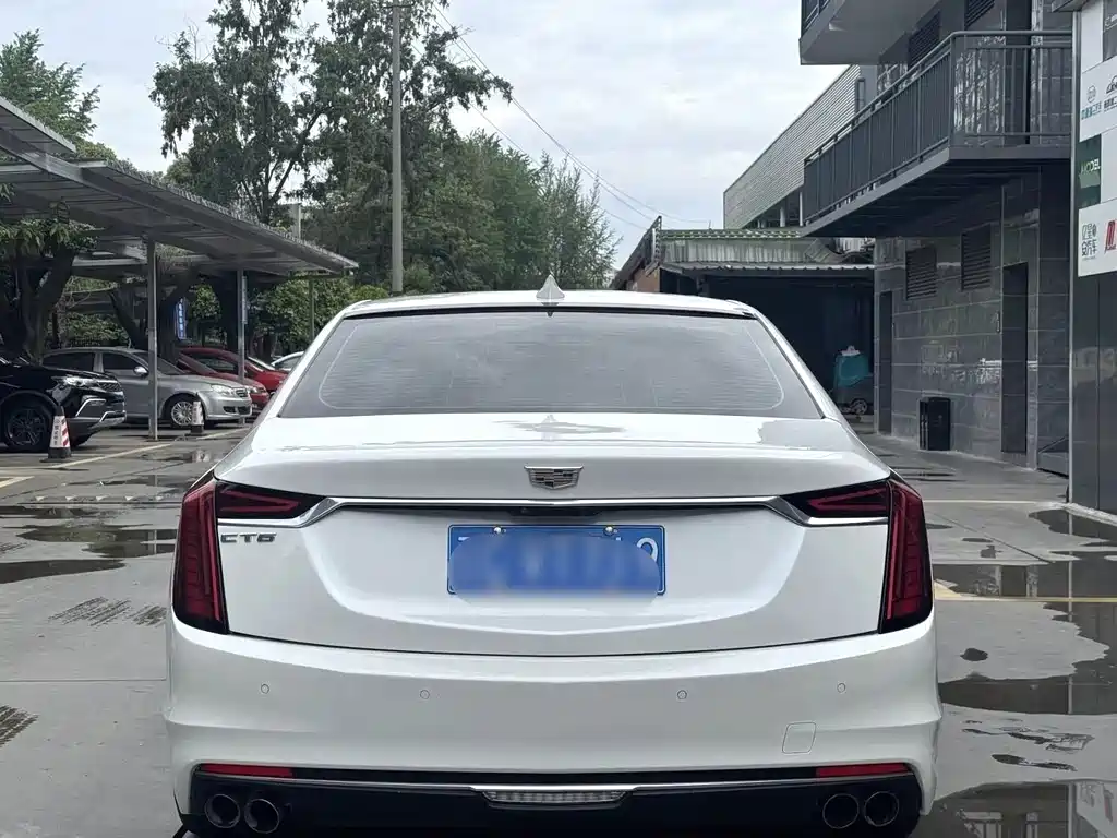 Cadillac CT6 2020 — фото 8