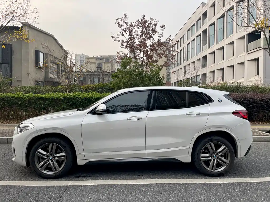 BMW X2 2021 — фото 4