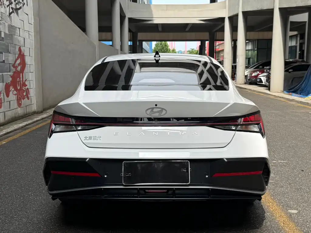 Hyundai Elantra 2026