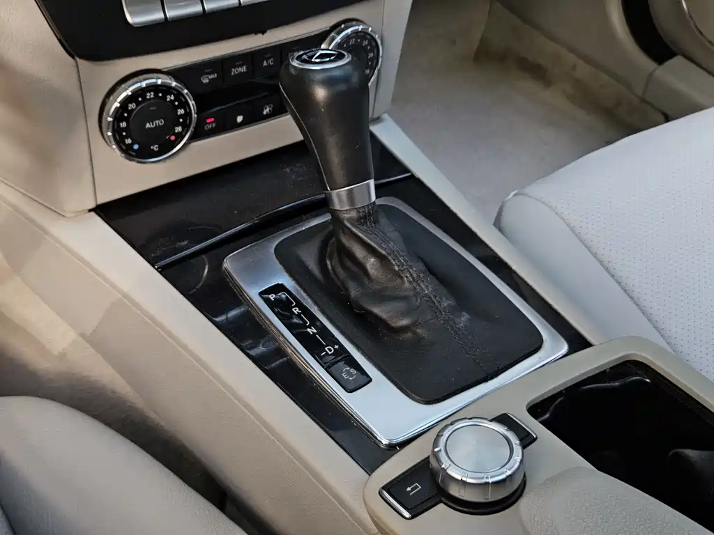 Mercedes-Benz C-Class 2013 — фото 14
