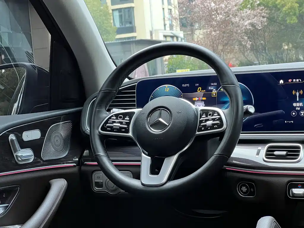 Mercedes-Benz GLE 2023 — фото 16