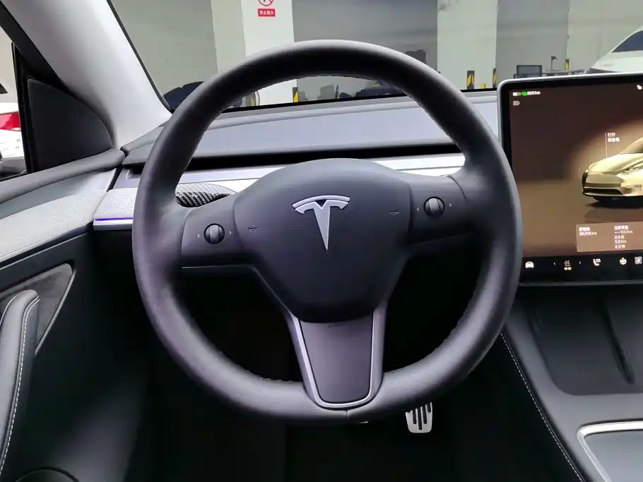 Tesla Model Y 2022 — фото 15