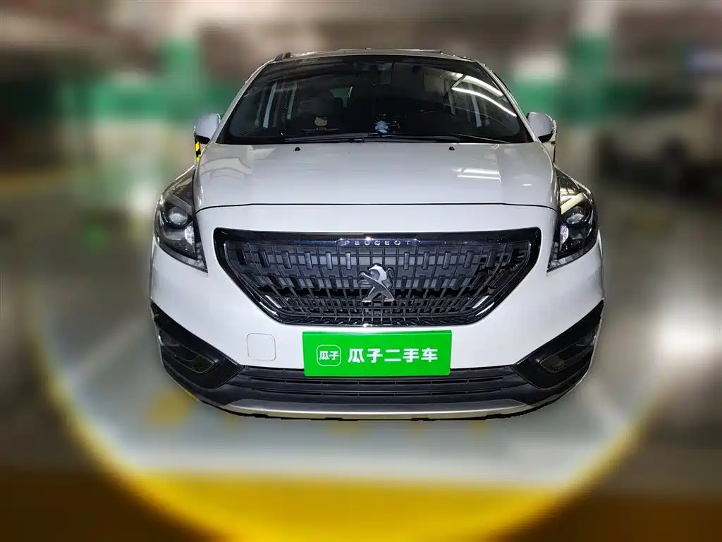 Peugeot 3008 2016 — фото 24