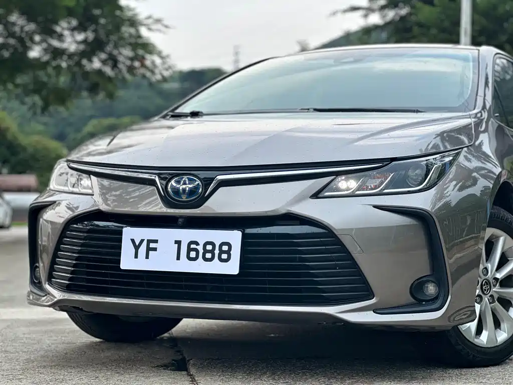 Toyota Corolla 2021 — фото 16