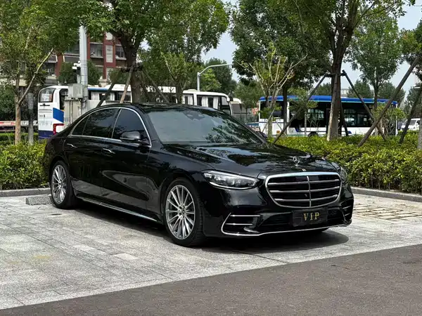 Mercedes-Benz S-Class 2022