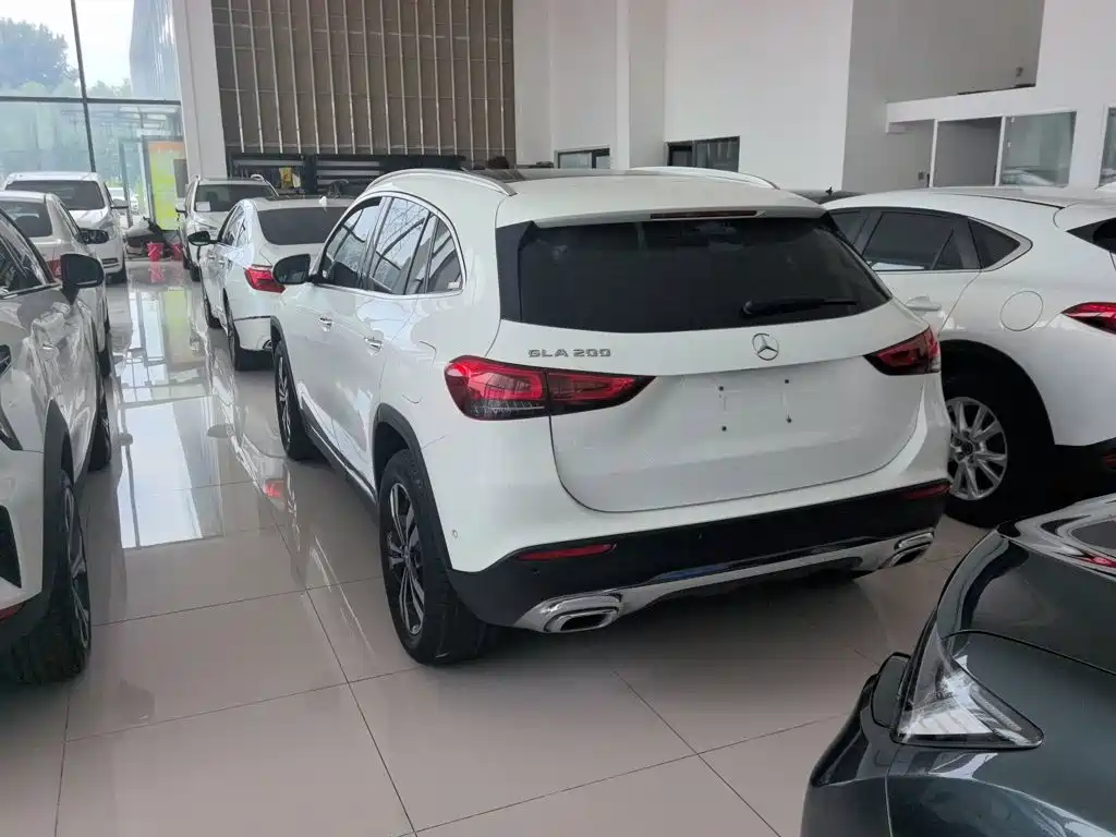 Mercedes-Benz GLA 2022 — фото 10
