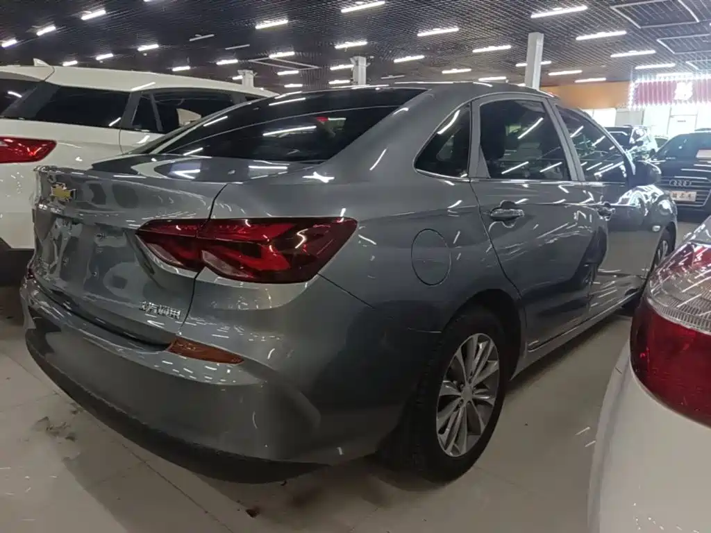 Chevrolet Cruze 2020