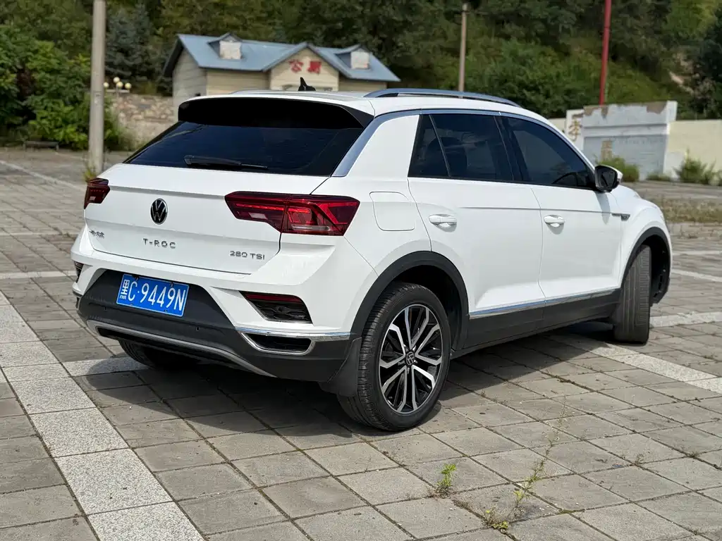 Volkswagen T-Roc 2022 — фото 4