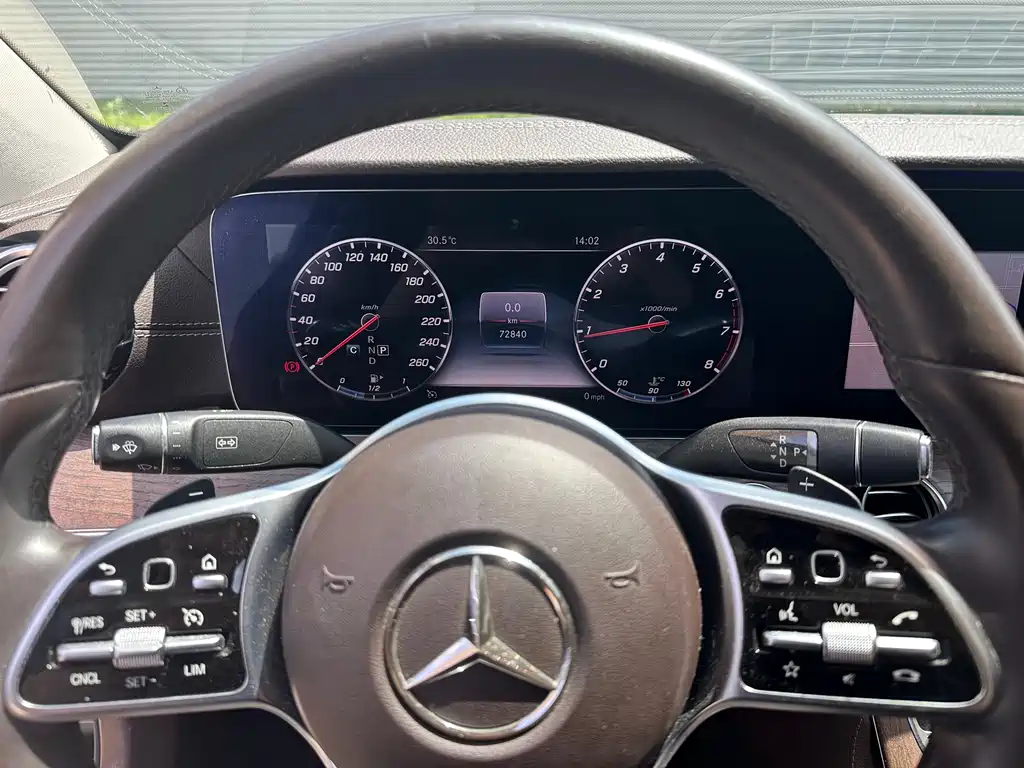 Mercedes-Benz E-Class 2020 — фото 4