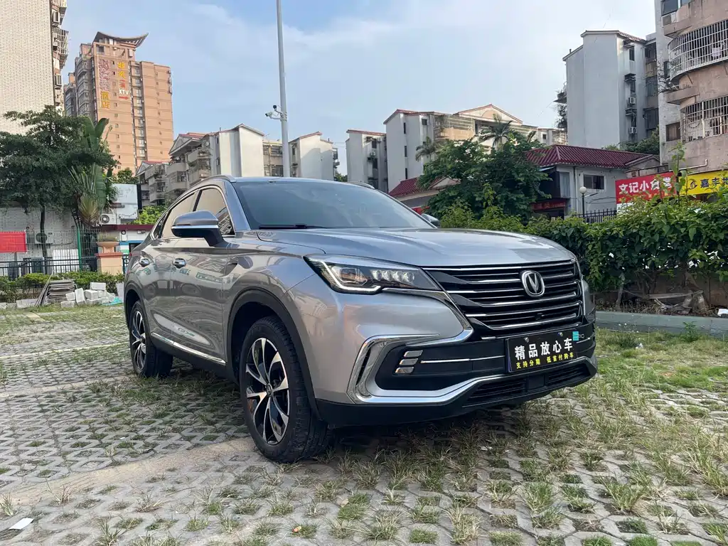 Changan CS85 COUPE 2020 — фото 3