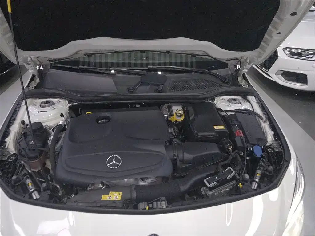 Mercedes-Benz CLA 2016 — фото 11