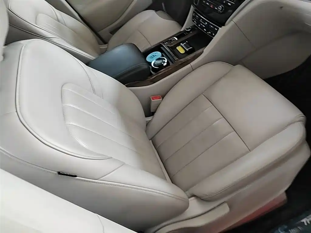 GAC Motor Trumpchi M8 2019 — фото 25
