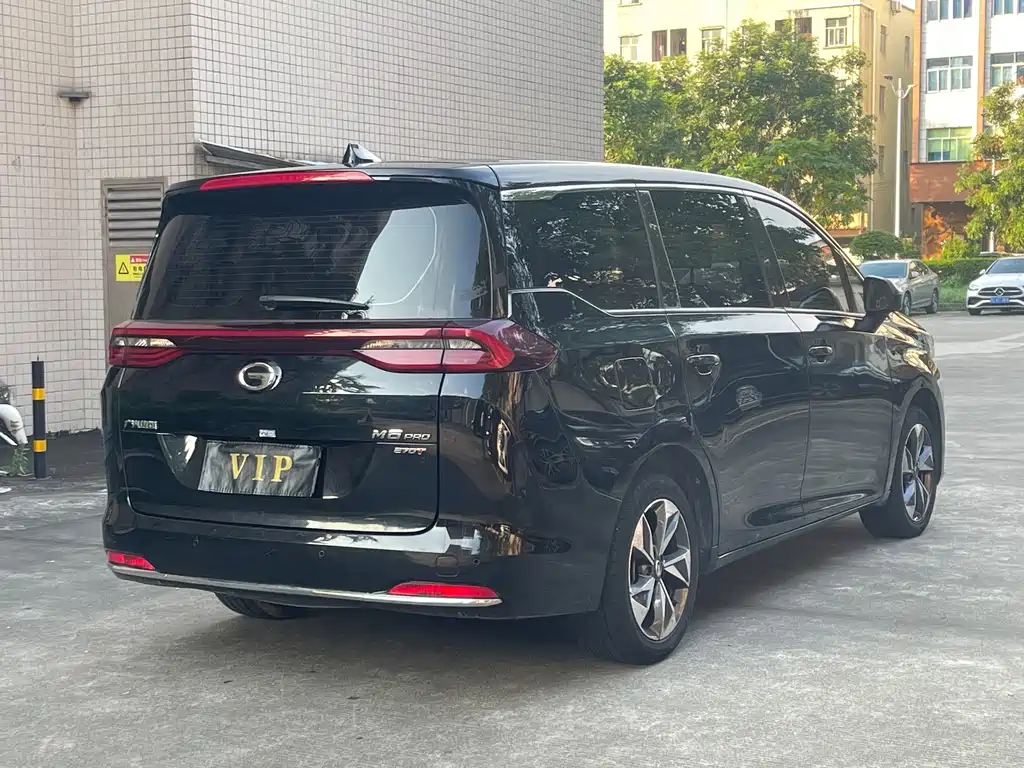 GAC Trumpchi M6 2023 — фото 4