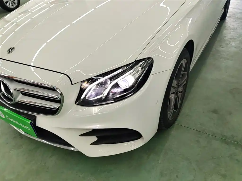 Mercedes-Benz E-Class 2020 — фото 24