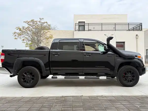 Toyota Tundra 2014