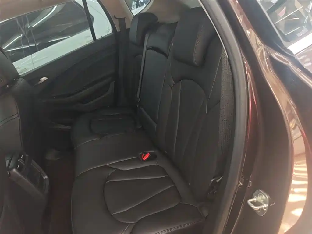 Buick Envision Plus 2020 — фото 17