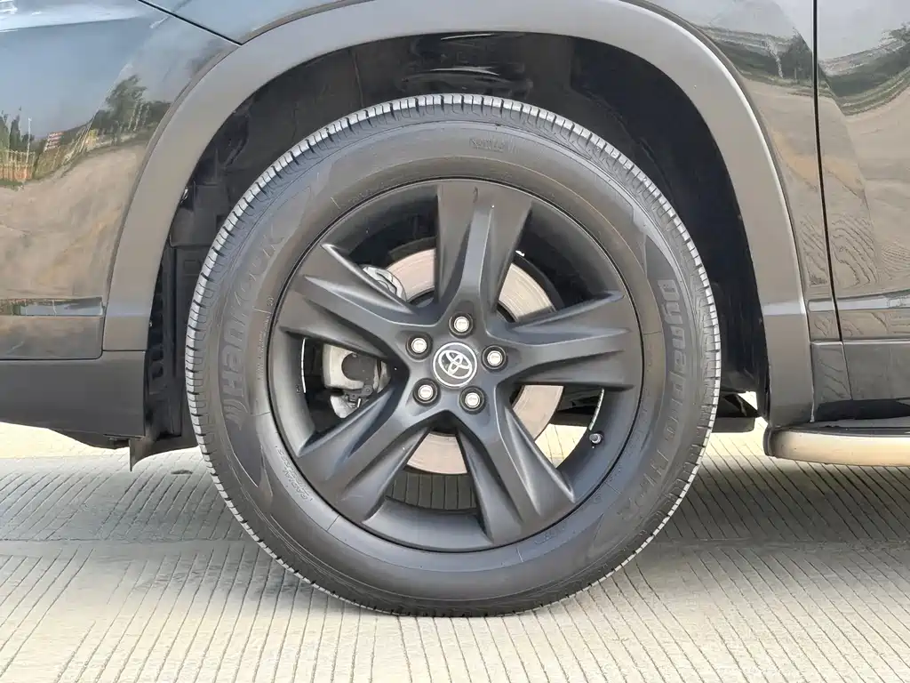 Toyota Highlander 2019 — фото 21