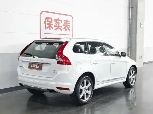 Volvo XC60 2015