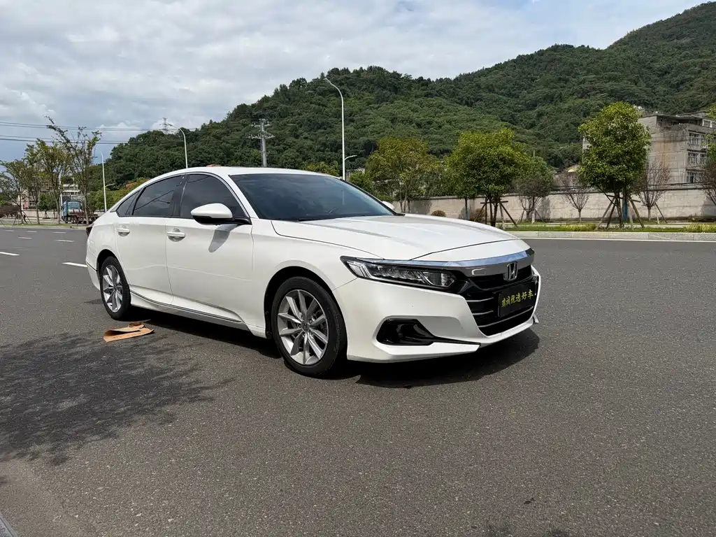 Honda Accord 2023 — фото 3