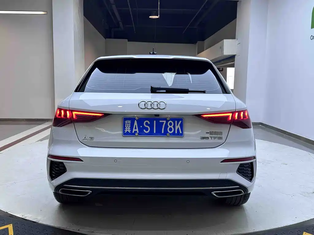 Audi A3 2023 — фото 4