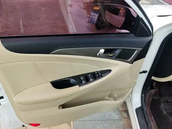 Changan Eado 2016