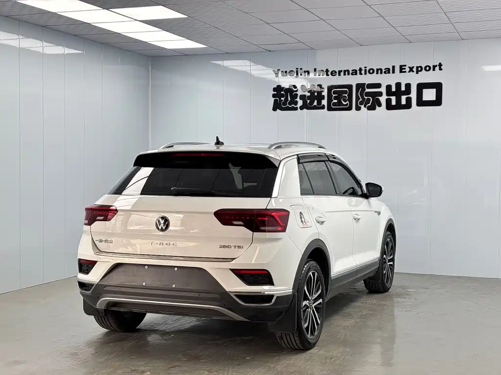 Volkswagen T-Roc 2022 — фото 10