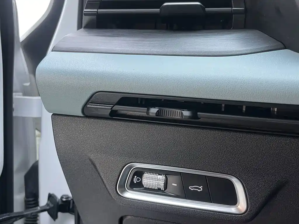 Geely Emgrand S 2022 — фото 19