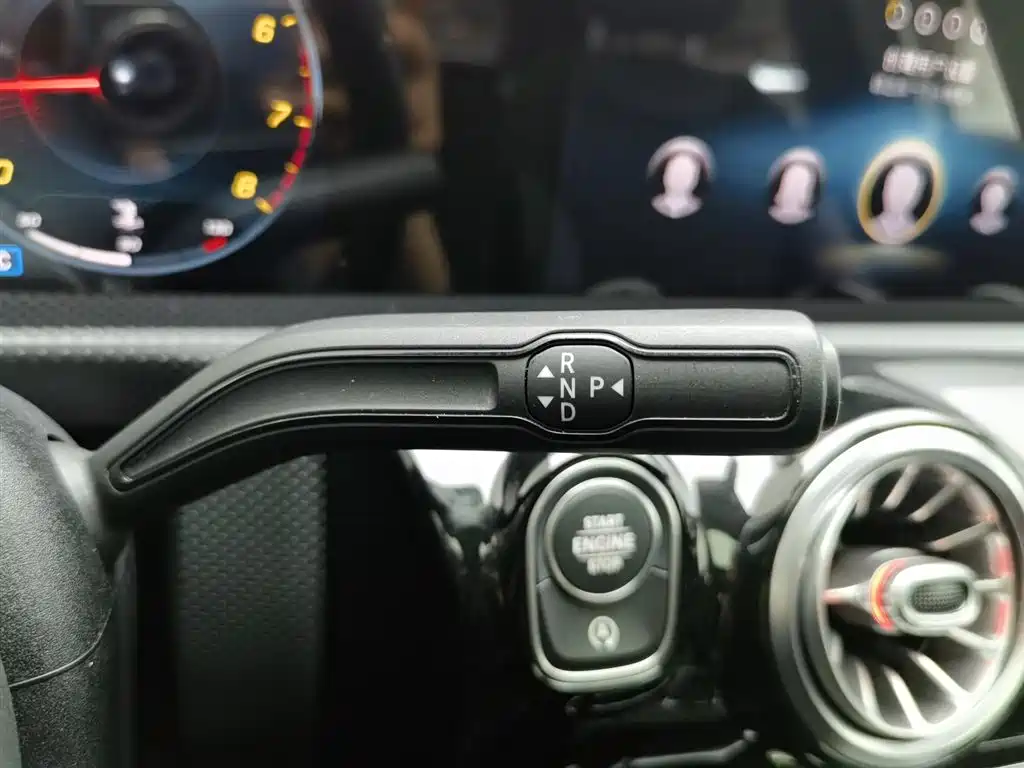 Mercedes-Benz A-Class 2020 — фото 13