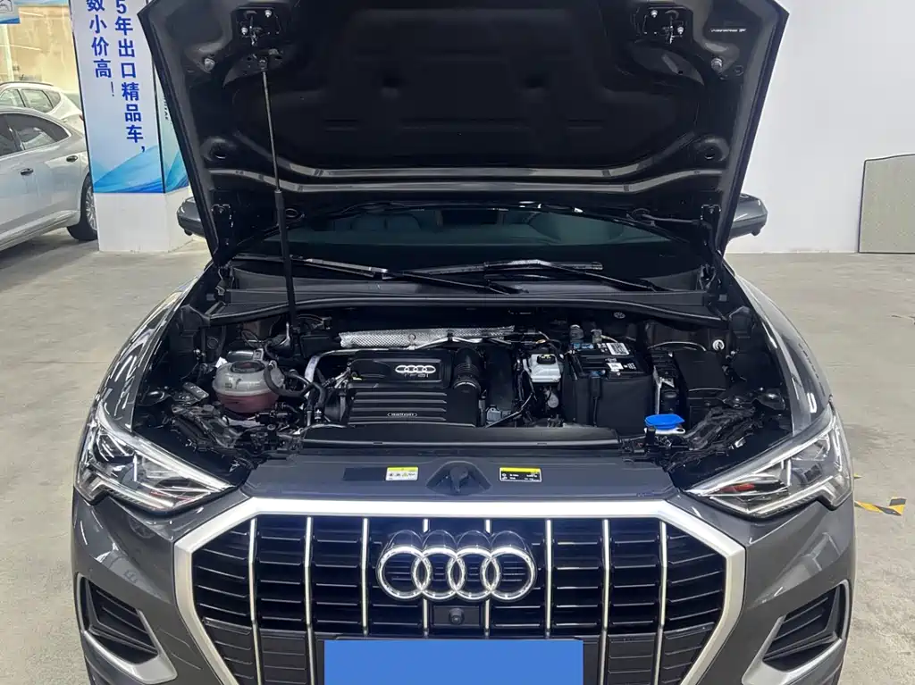 Audi Q3 2022 — фото 14