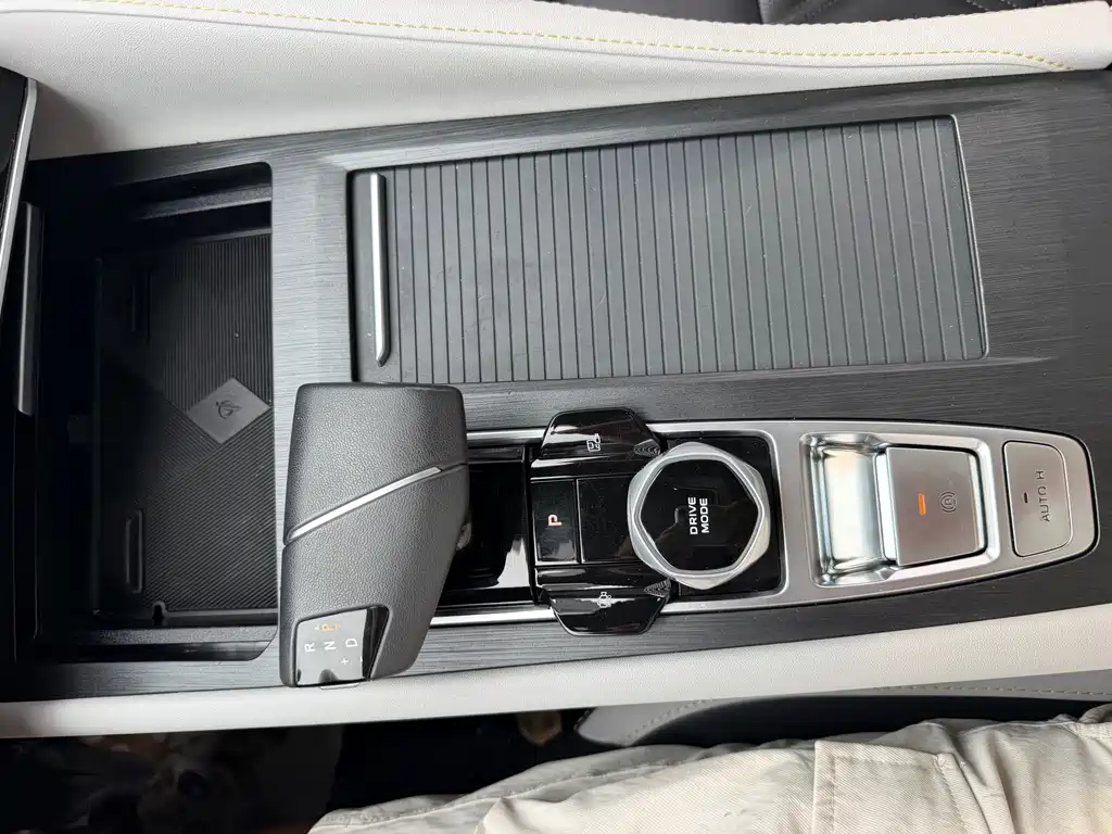 Changan CS75PLUS 2023 — фото 6
